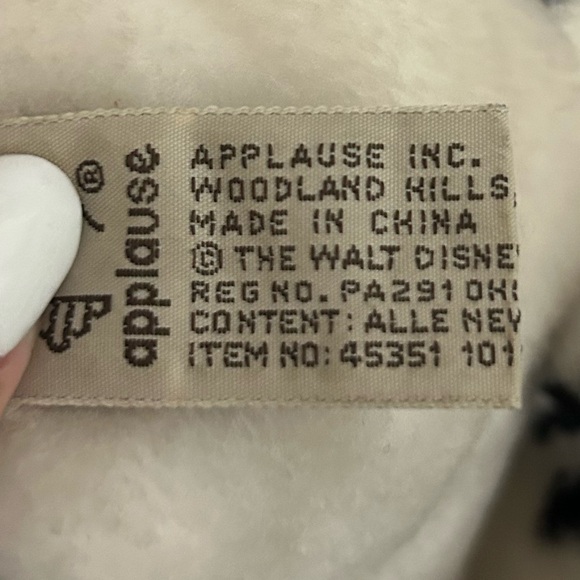 Disney Patches from 1991 release of 101 Dalmatians Plush Dog Toy - Picture 8 of 9